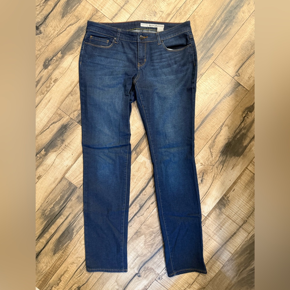 Dkny Blue Slim Jeans Classic Style